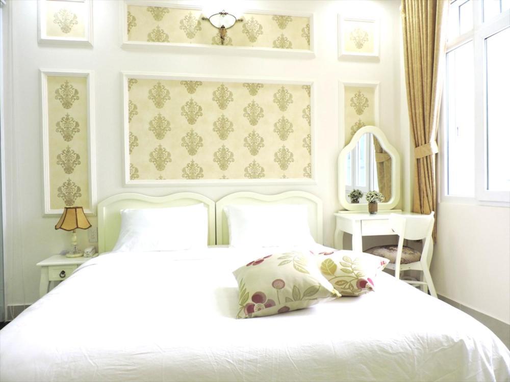Chez Lotus Rose Hotel Хошимин Екстериор снимка