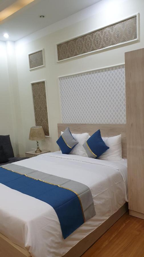 Chez Lotus Rose Hotel Хошимин Екстериор снимка