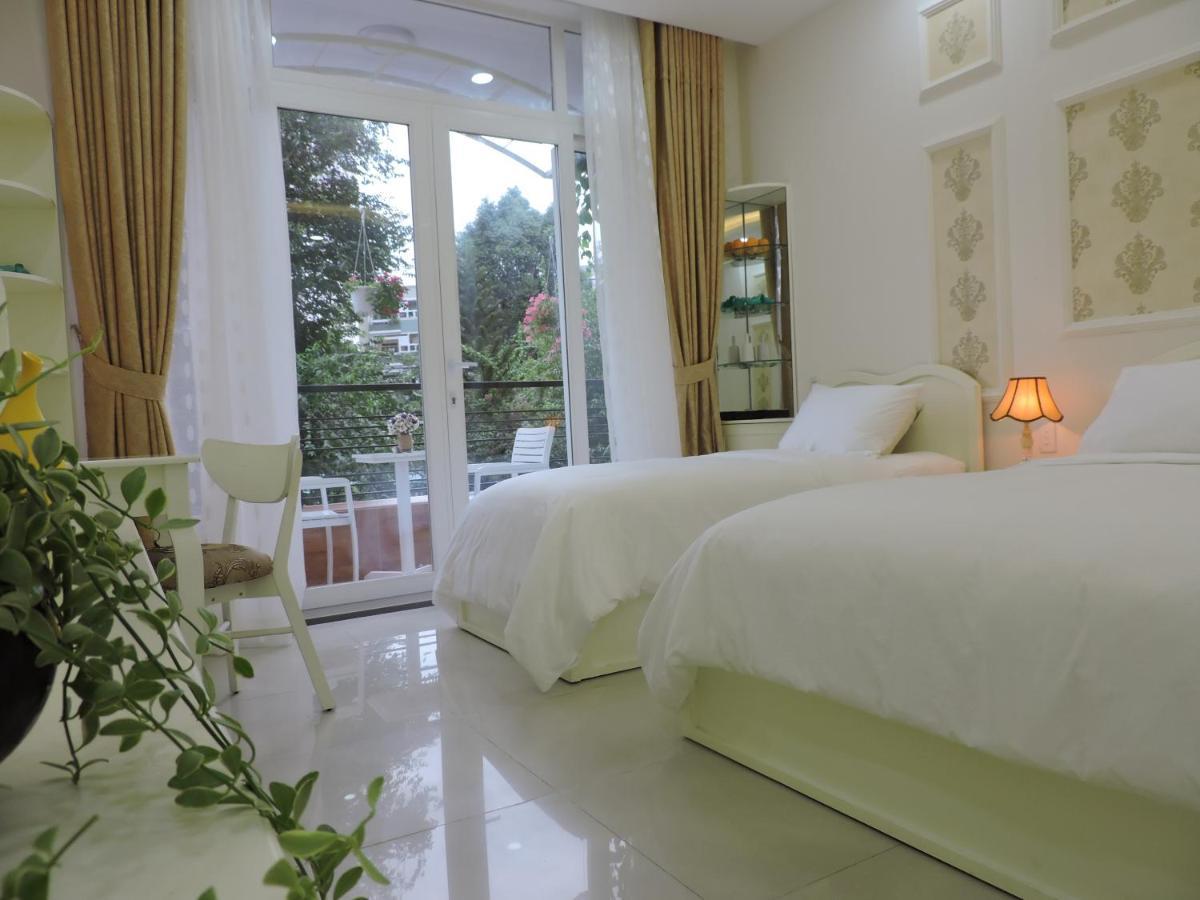Chez Lotus Rose Hotel Хошимин Екстериор снимка