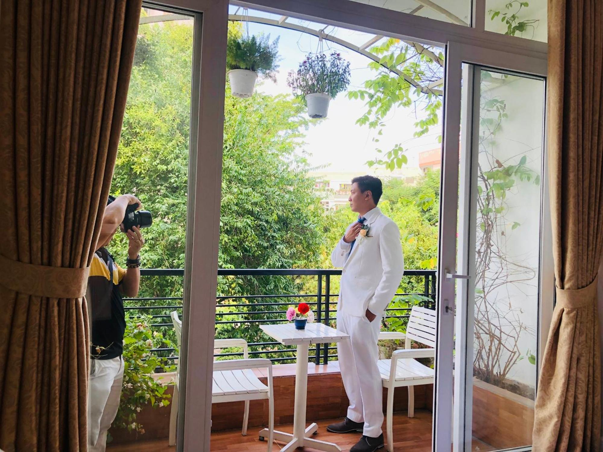 Chez Lotus Rose Hotel Хошимин Екстериор снимка