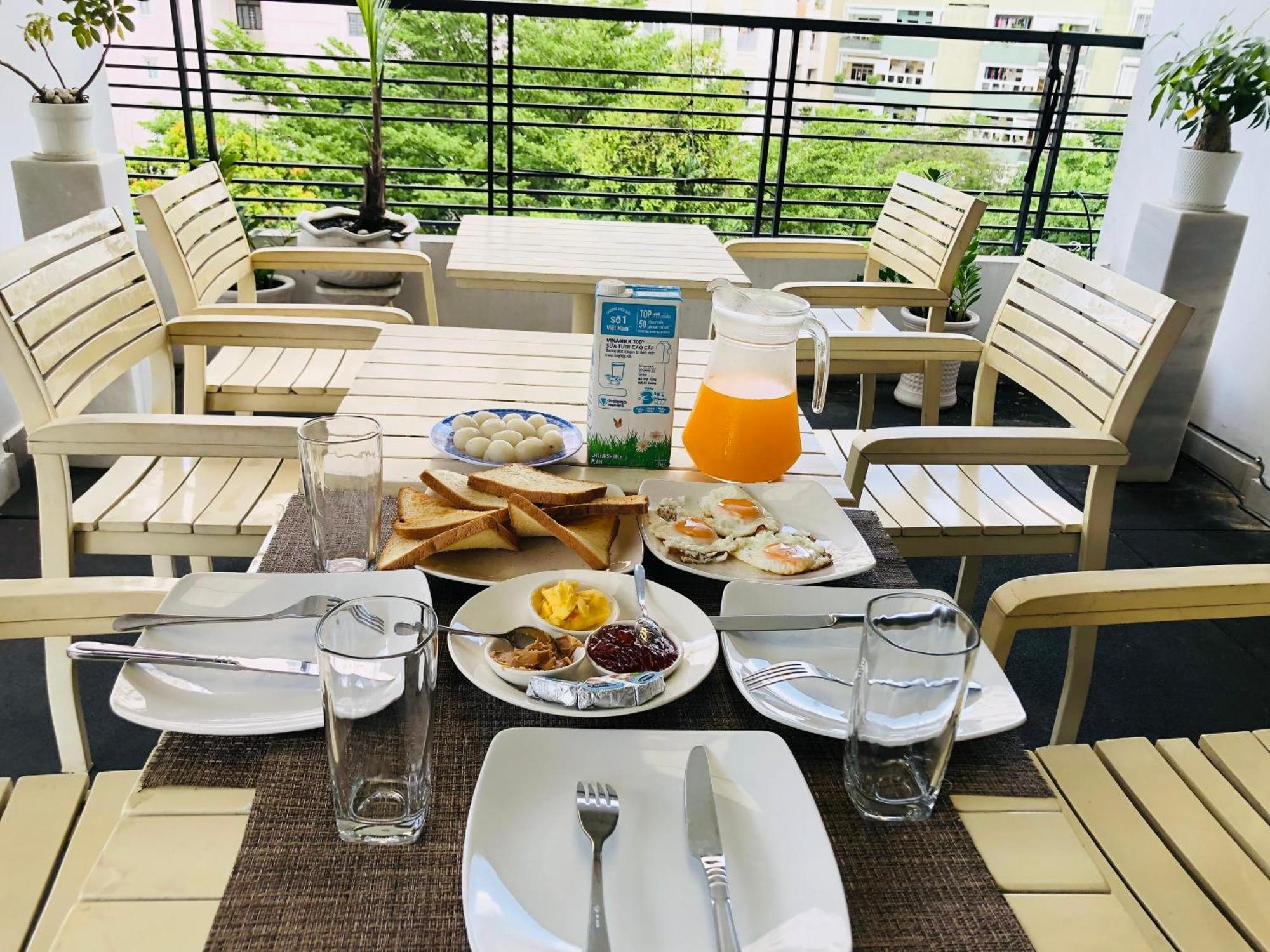 Chez Lotus Rose Hotel Хошимин Екстериор снимка