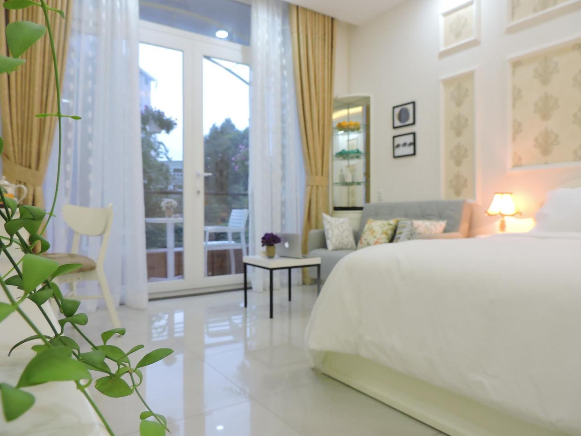 Chez Lotus Rose Hotel Хошимин Екстериор снимка